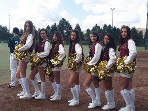 OpeningDay_Cheeleaders_20160417